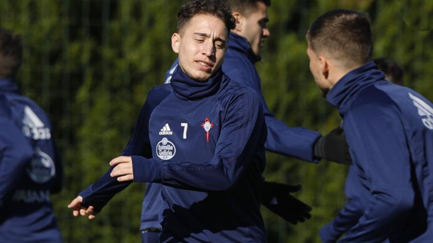 Emre Mor se despide de sus compañeros antes de viajar a Turquía