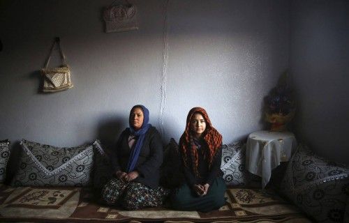 La agencia Reuters ha fotografiado a madres e hijas de los cinco continentes en una serie de retratos con motivo del Día de la Mujer Trabajadora
