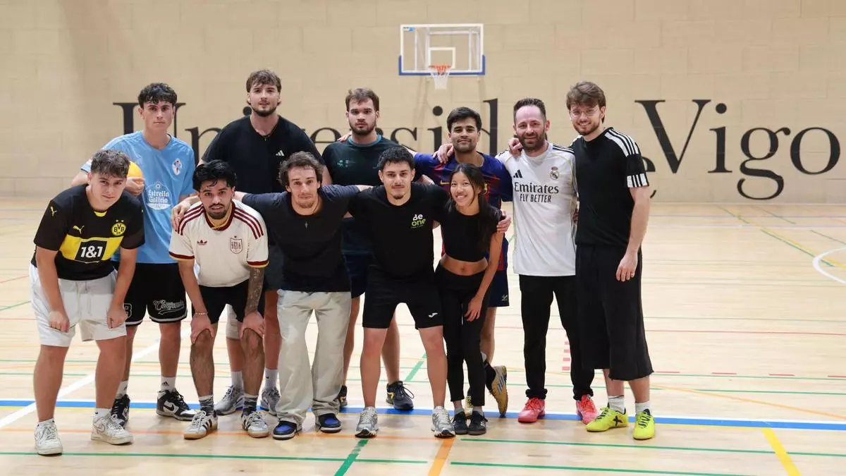 El verano deja sin campo al fútbol aficionado de Vigo