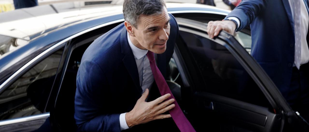 Pedro Sánchez antes de la firma de acuerdo de investidura con el PNV