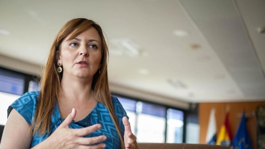 Nieves Lady Barreto: «La Policía Canaria debe ser partícipe de lo que ocurre en la ruta migratoria»