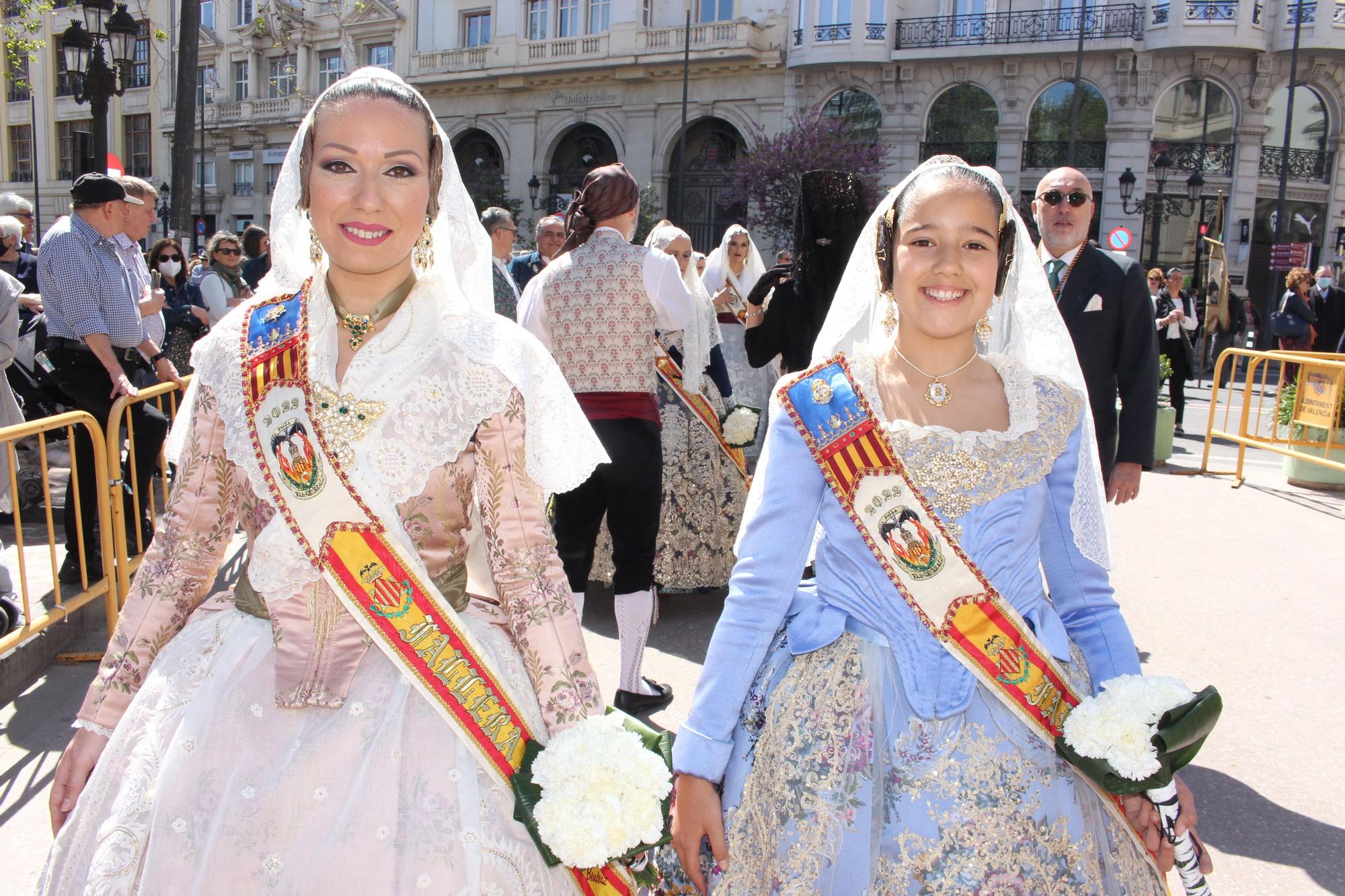 El desfile de falleras mayores en la Ofrenda a San Vicente Ferrer