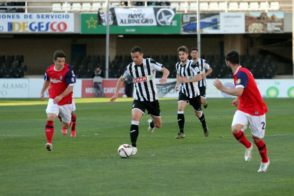 Fútbol: Segunda B - FC Cartagena - Recreativo