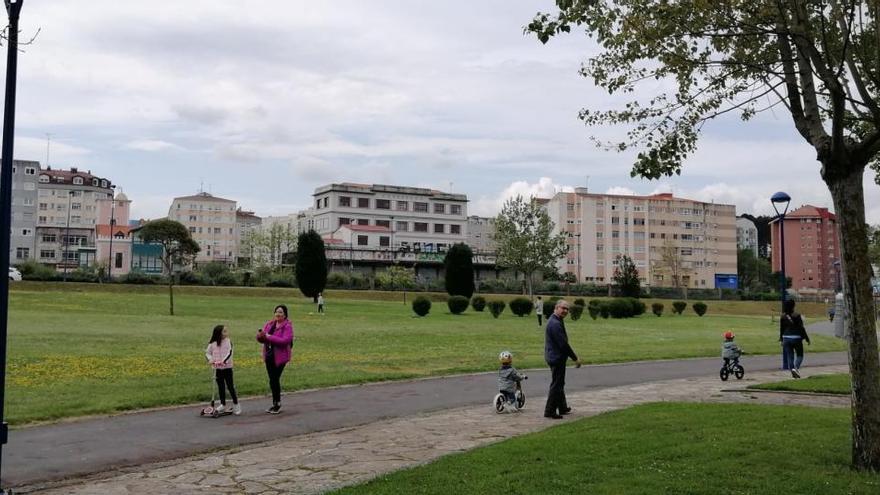 Vallan el puente de O Burgo tras 12 denuncias por cambio de municipio