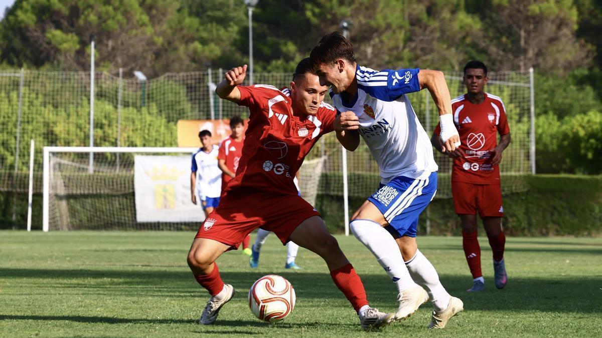 El Real Zaragoza vence por 2 a 0 al Utebo en Boltaña en el primer amistoso de la pretemporada.