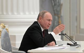 Putin reconoce la independencia de los territorios separatistas prorrusos de Ucrania