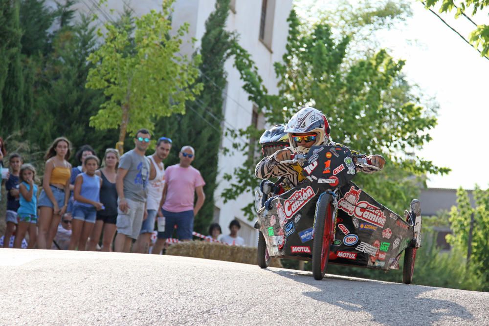 Baixada d'andròmines de la Festa Major de Sant Salvador de Guardiola