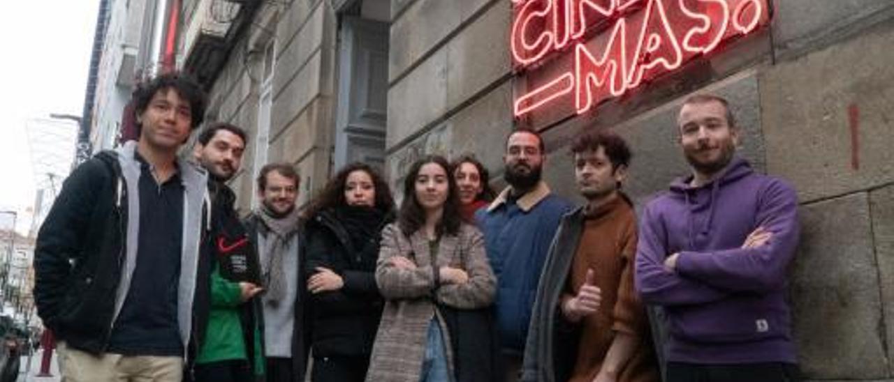 Algunos de los galardonados y nominados en la séptima edición de Novos Cinemas. |   // FDV