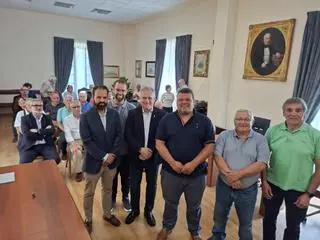 El sector pesquero se reivindica en Tapia: "Tenemos la flota más artesanal de España y un producto de mucha calidad, solo tenemos que creérnoslo"