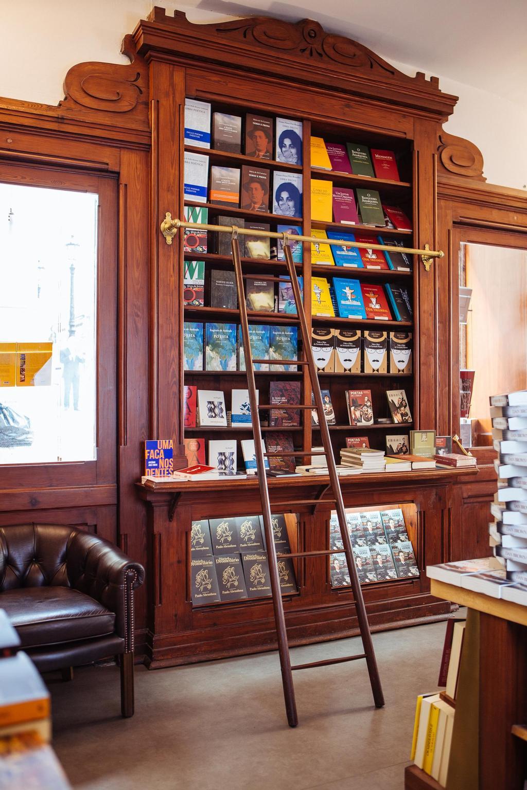 Interior de la librería Bertrand