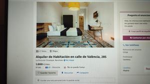 Un habitación en alquiler en un piso del Eixample de habitaciones, por 1.000 euros, anunciada en Idealista.