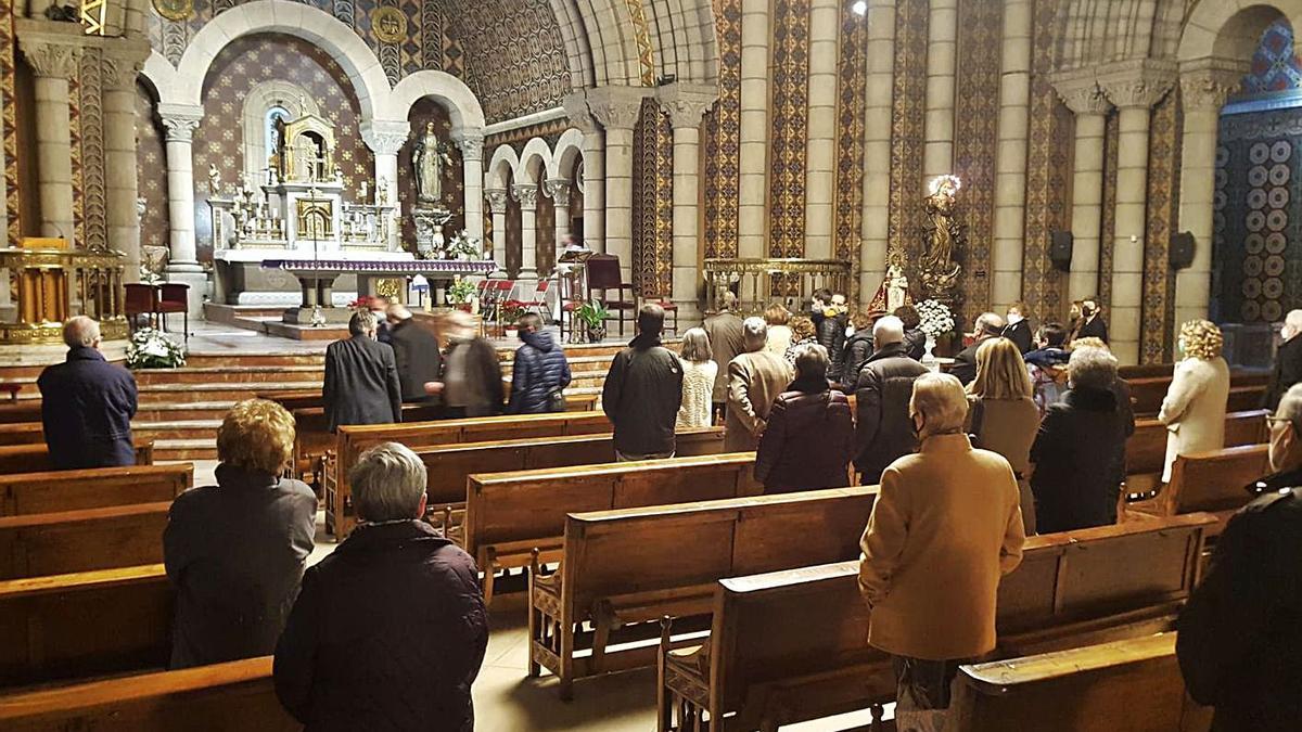 El funeral por Juan León Quirós, fundador de “Amigos del Deporte”. | L. M. D.