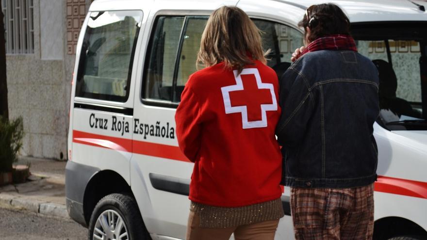 Una veintena de personas con VIH reciben el apoyo de Cruz Roja en Córdoba