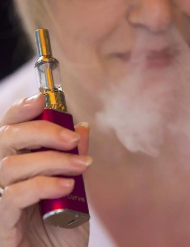 El ‘vapeo’, una moda peligrosa