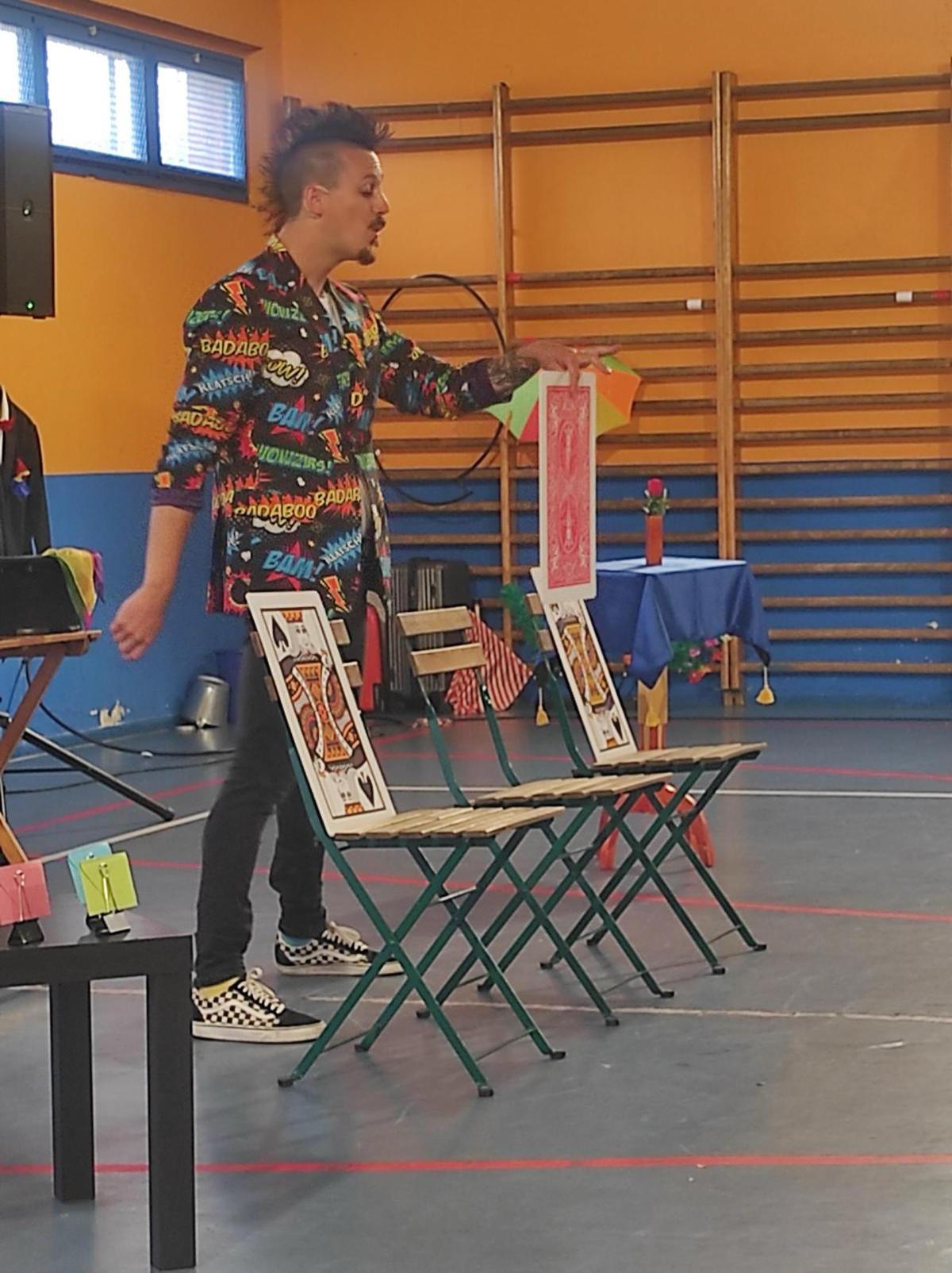 Espectáculo de magia en el colegio Virgen del Fresno.