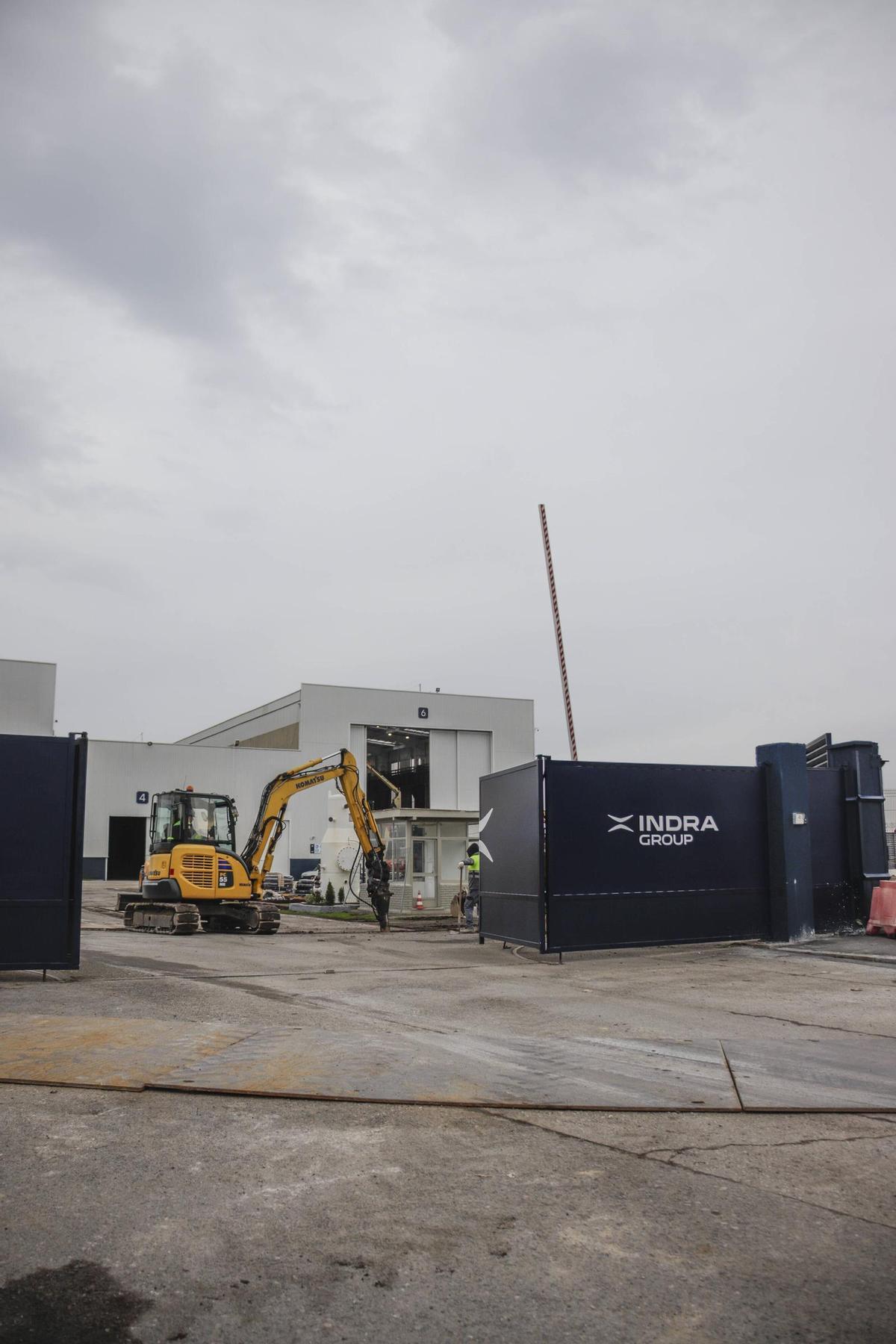 Así avanzan los trabajos para la recuperación de los terrenos de Naval Gijón (en imágenes)