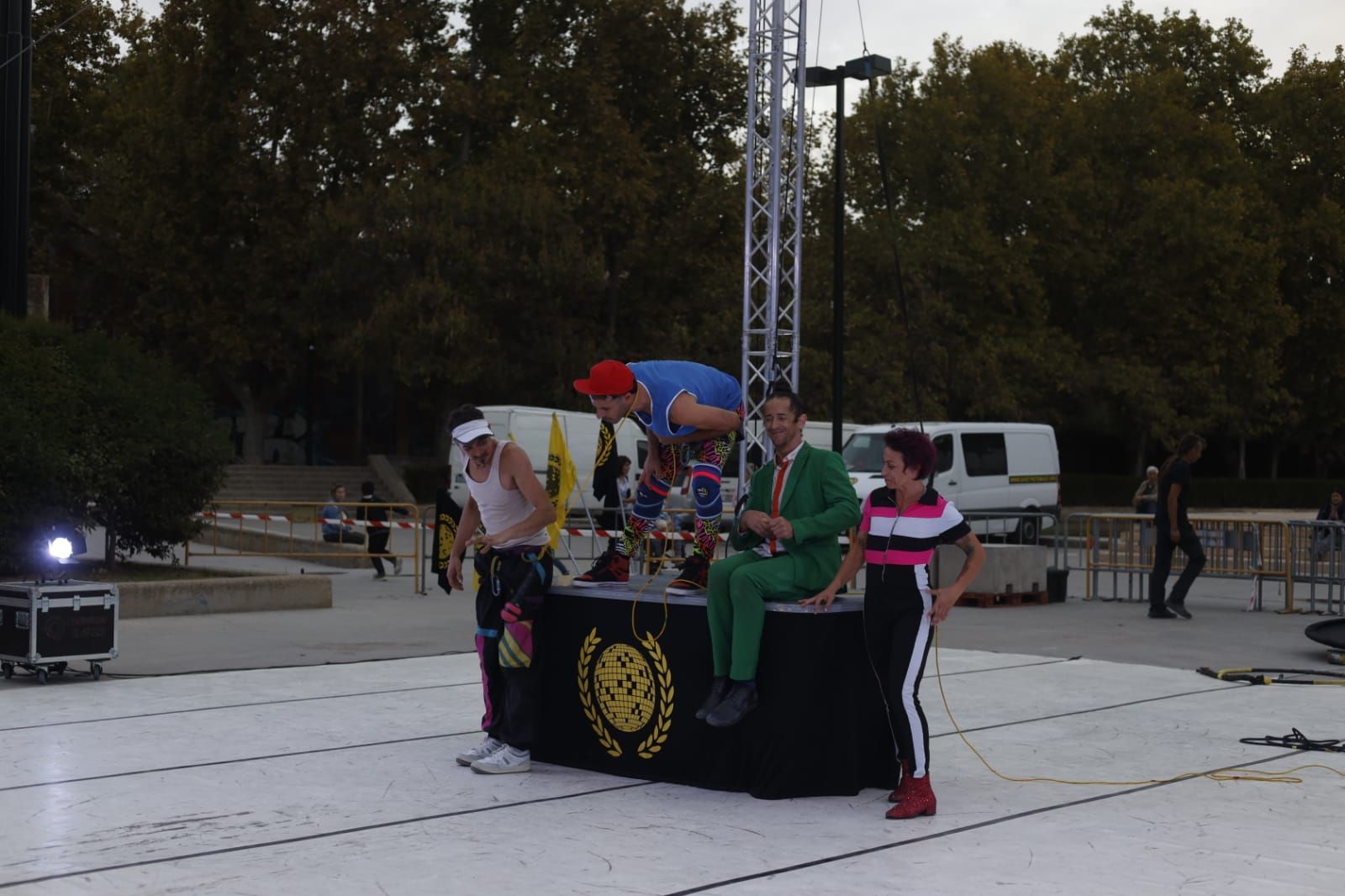 Col.lectiu Frenetic llevan el circo al parque Delicias