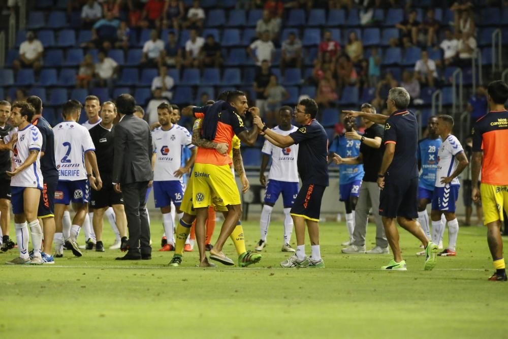 Delia Padrón Partido Copa Mahou entre el Tenerife y Las Palmas.