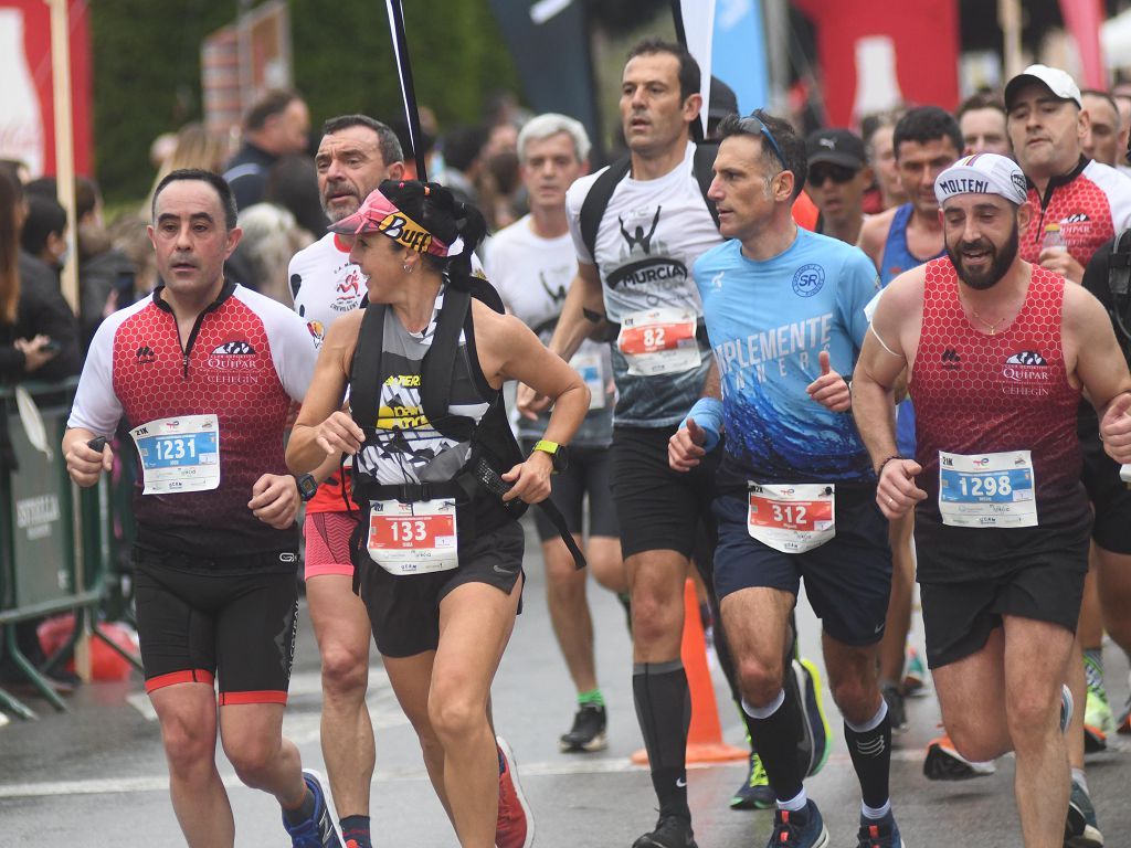 Llegada y podios de la 10k, la media maratón y la maratón de Murcia (I)