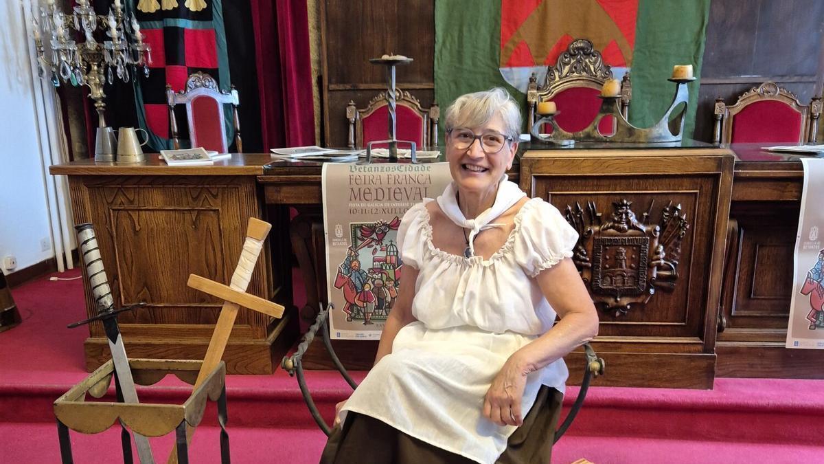Elena Díaz Blanco, directora de la Escola Municipal de Folclore de Betanzos y pregonera de la Feria Medieval
