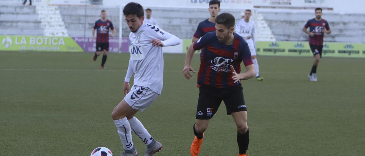 Primer duelo entre Olímpic y Racing Xàtiva