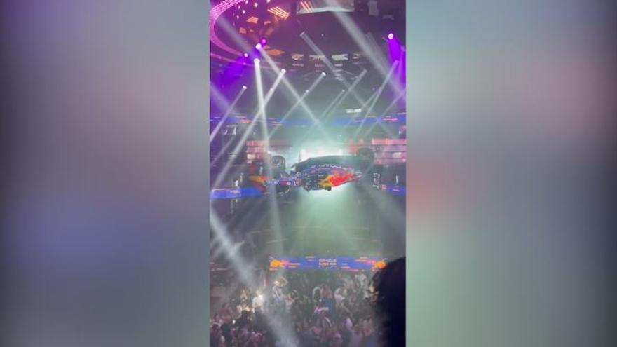 ¡Locura en las Vegas! No habrás visto la que lió Red Bull para presentar la nueva decoración de su monoplaza…