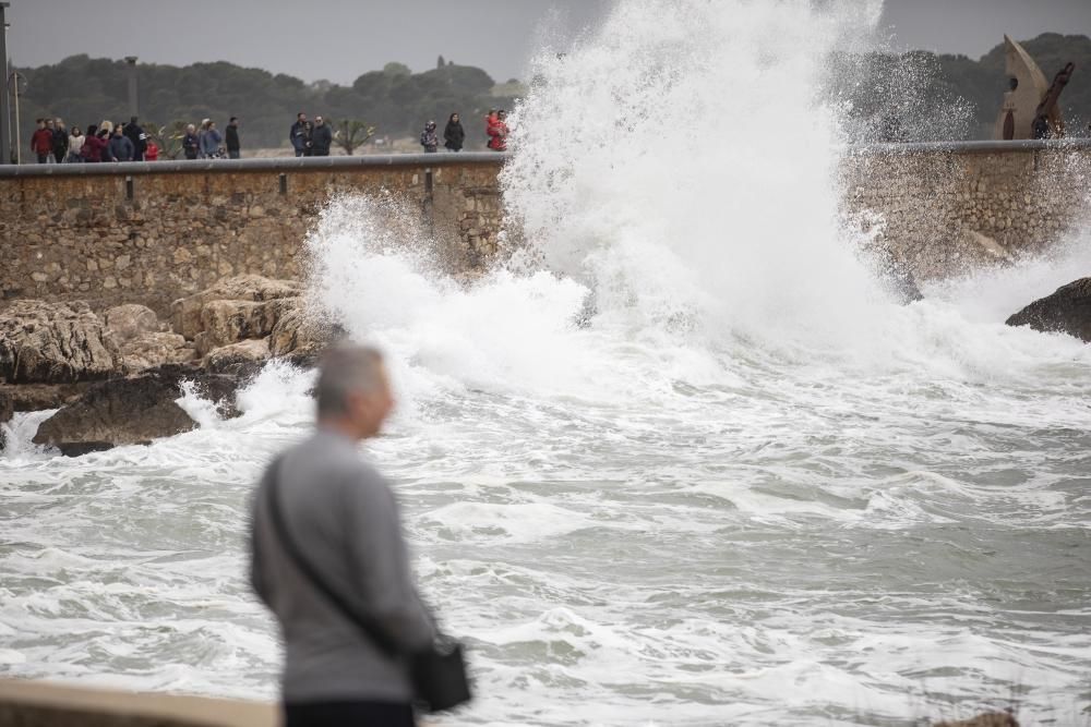 Fort onatge al litoral gironí