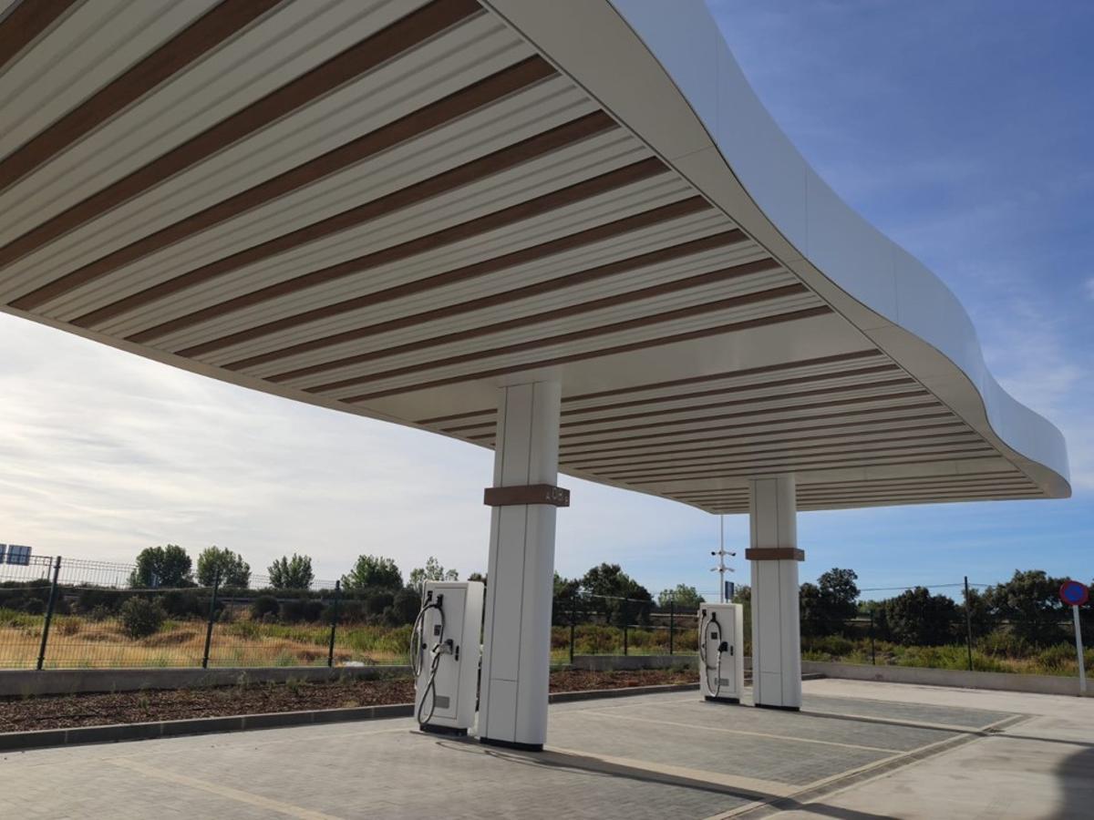 Electrolinera Peralada de la Mata en Caceres