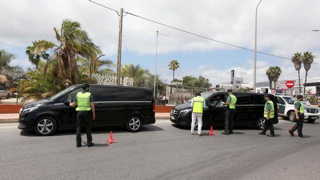 Imagen de archivo de un control conjunto del servicio de inspección del Consell de Eivissa con la Guardia Civil. | DI