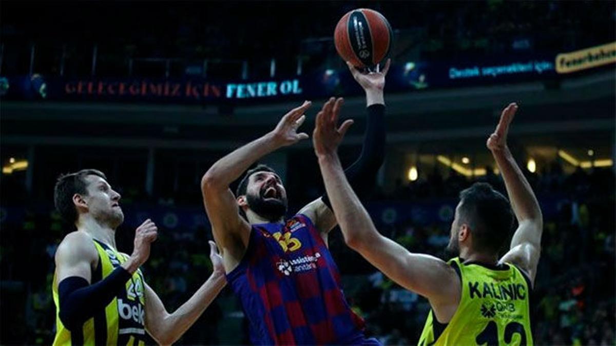 Vea el resumen de la victoria del Barça en Estambul con un pletórico Claver