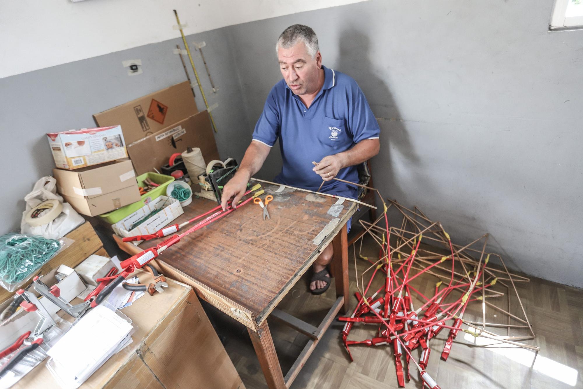 El negocio de la pirotecnia se dispara un 30% en la provincia tras el covid