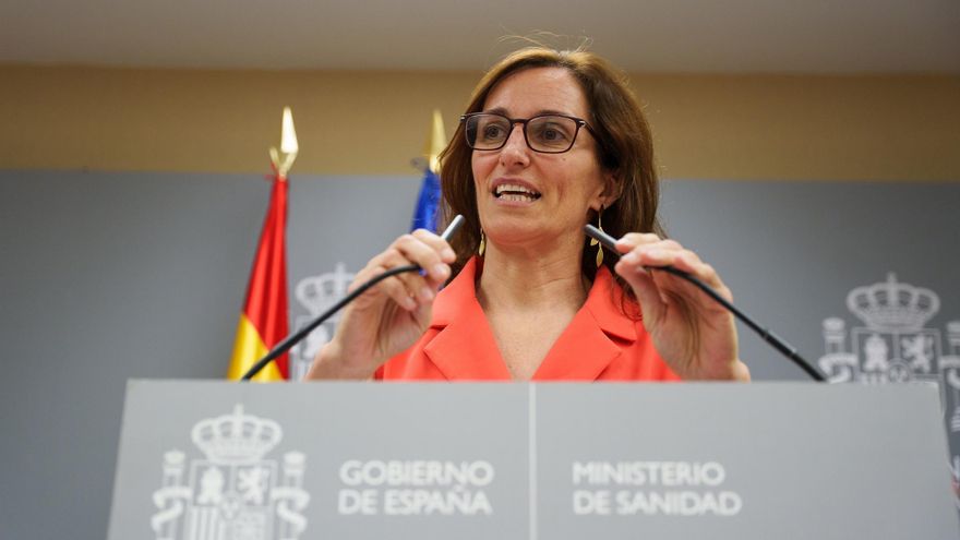 Mónica García alerta del “tufo xenófobo” del PP de Madrid hacia el reparto de menores inmigrantes