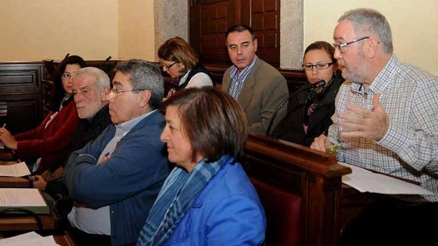 El PSOE pide al Ayuntamiento de Plasencia que baje impuestos y elimine tasas