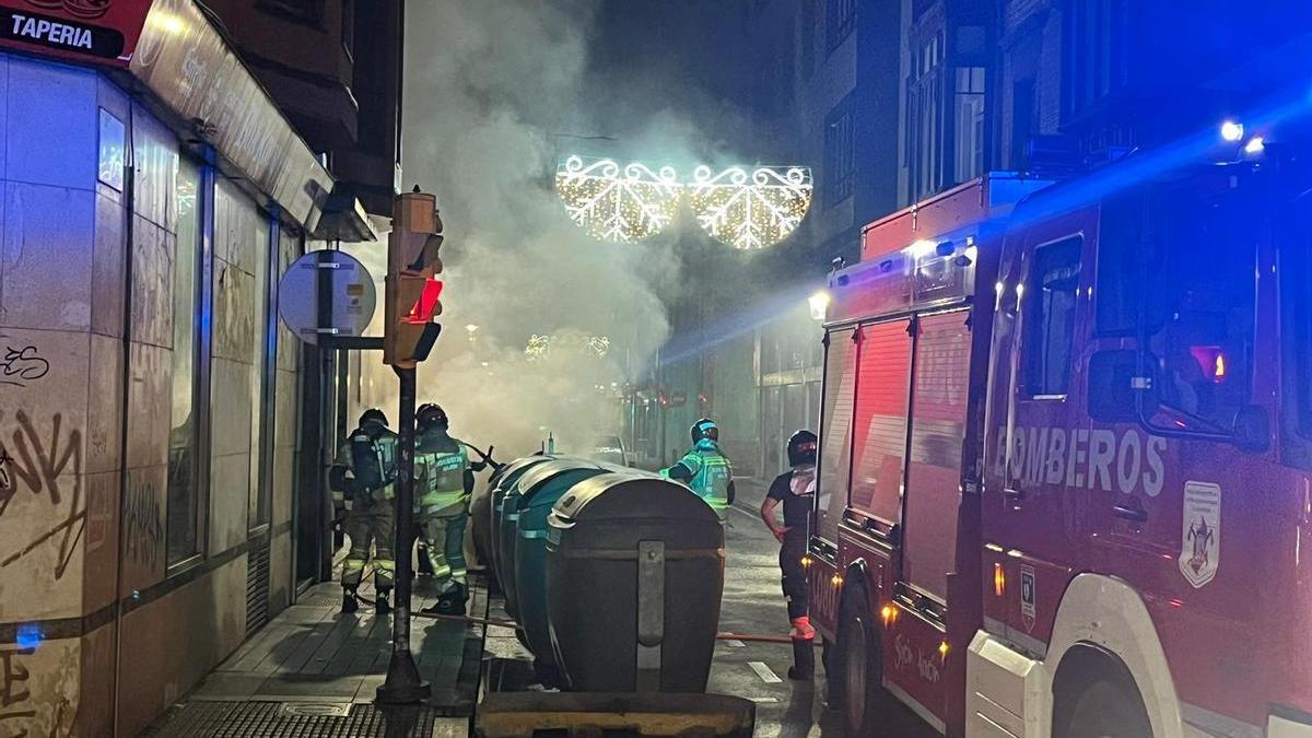 La intervención de los bomberos en Gijón