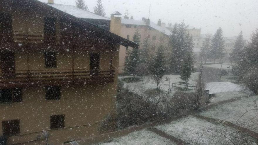 Lluvias, granizadas y nieve en la primavera aragonesa