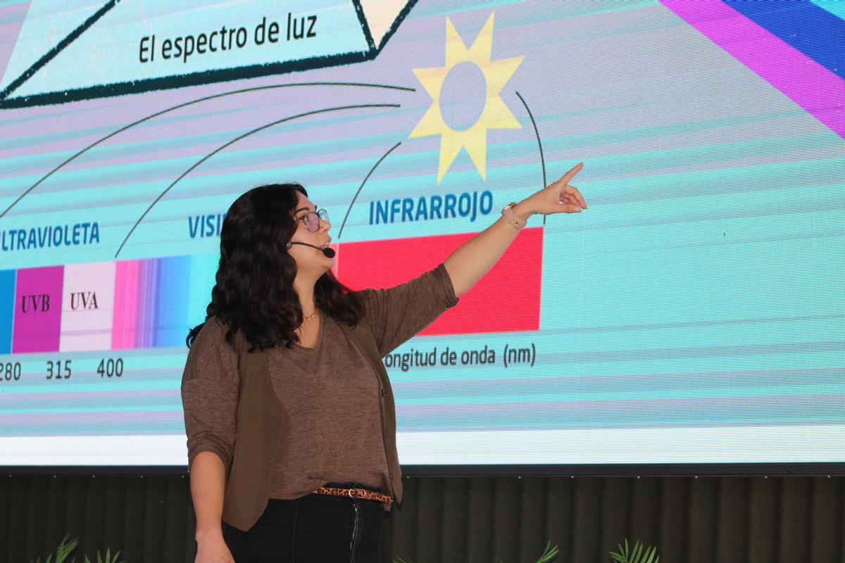 Paloma Lizondo, Doctora en Química