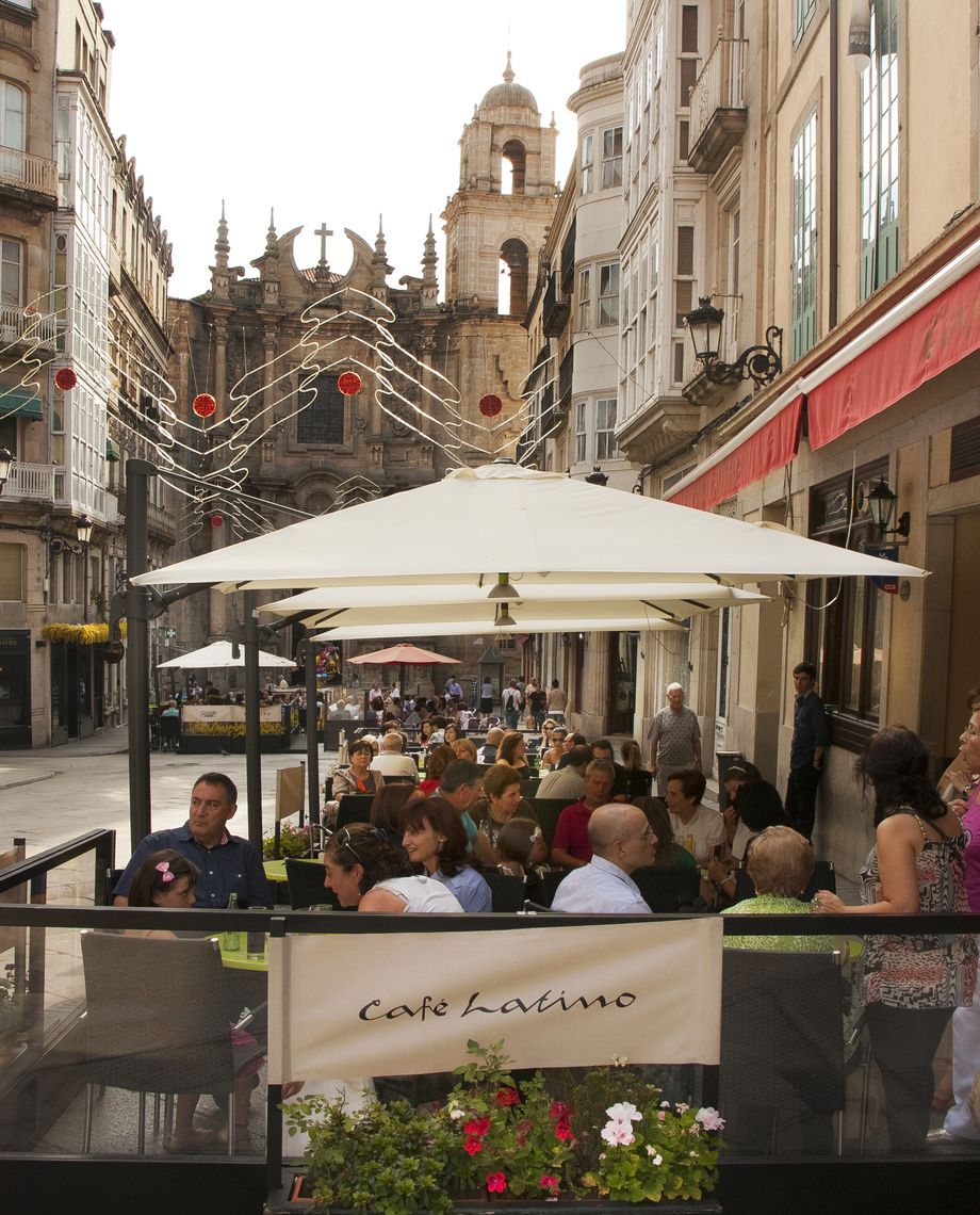 La zona de Os Viños es ideal para degustar la gastronomía de la ciudad