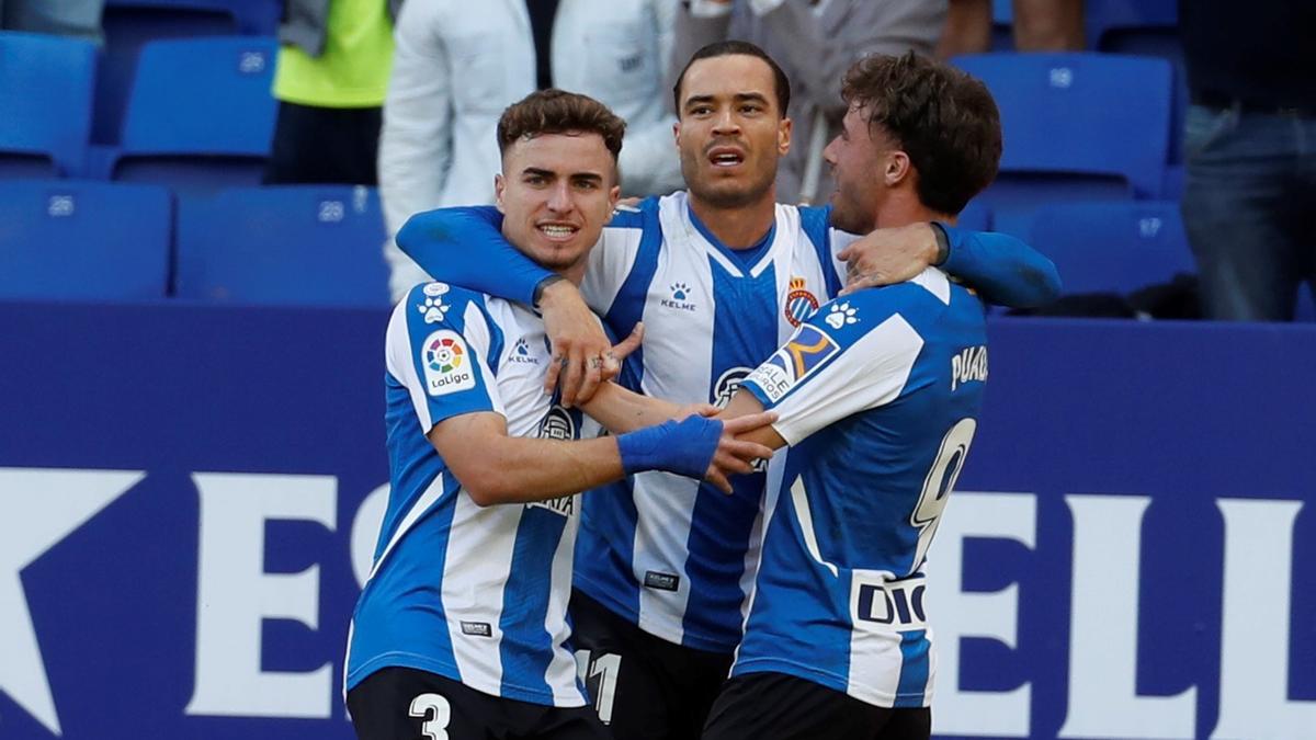 Raúl de Tomás celebra el segundo gol del Espanyol que sentenció al Granada.