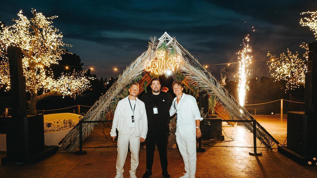 Die „Partymacher“ von CRUSH sind ein echtes Team: Leon Vincent Jakobsmeyer, Robin Ratjen und Phil Maikel Diederichs (v.l.n.r.).
