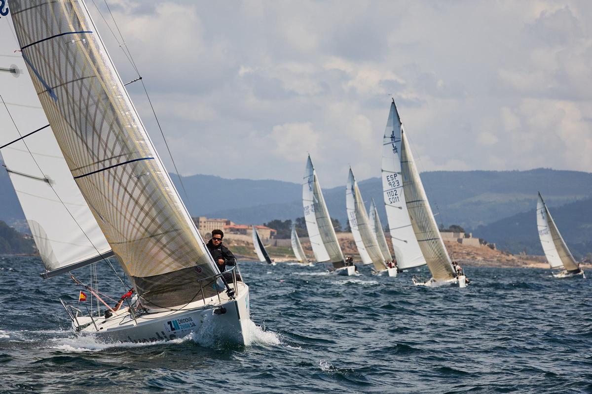 Solventis, líder en J80.