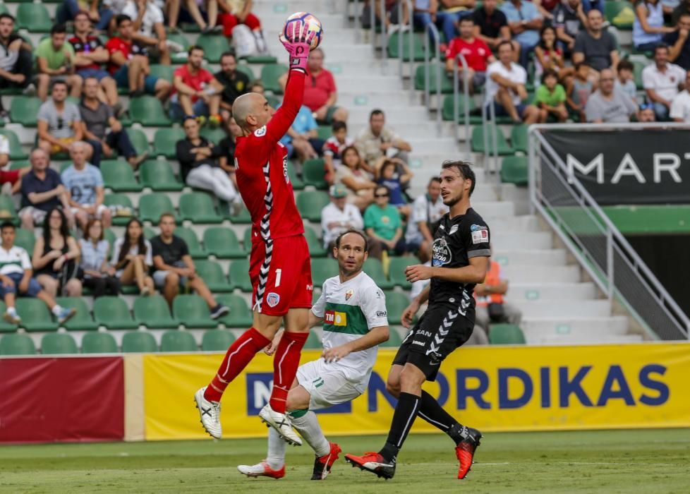 El Lugo arrolla al Elche