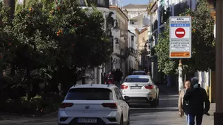 Trasladado al Reina Sofía tras ser atropellado de madrugada en la calle San Pablo de Córdoba