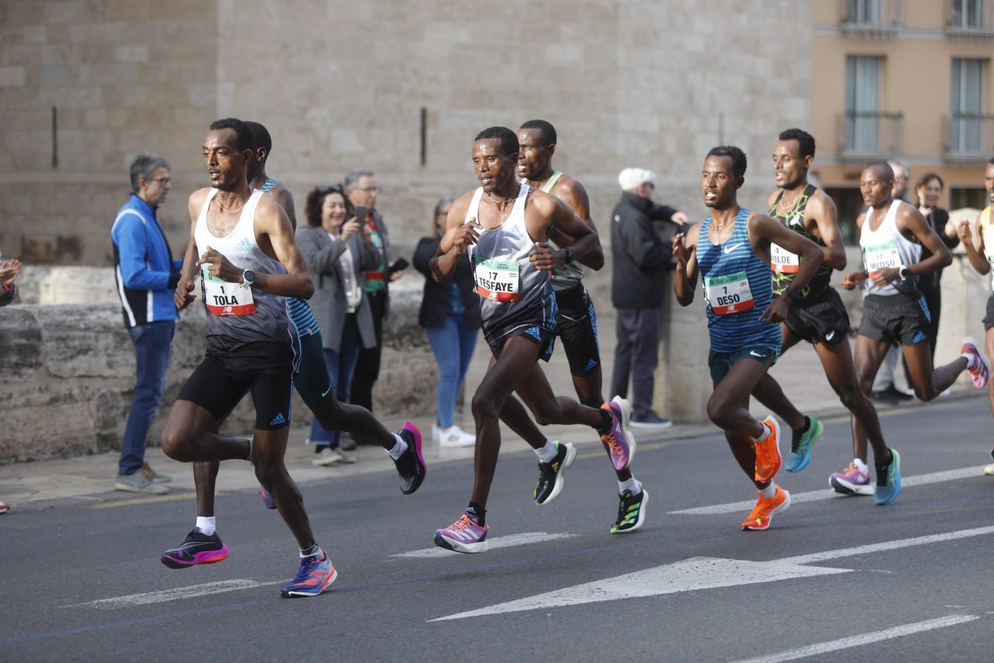 GALERÍA | Todas las imágenes de la Maratón Valencia Trinidad Alfonso