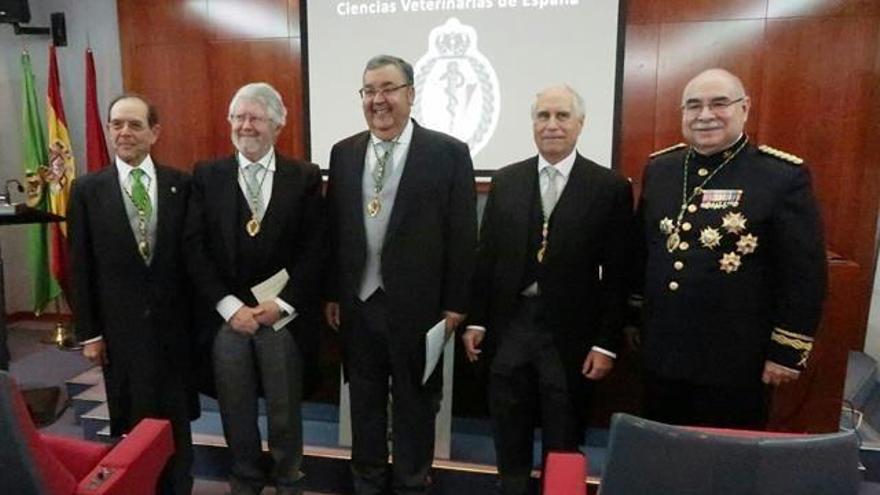 Antonio Arenas, en la Academia Veterinaria de España