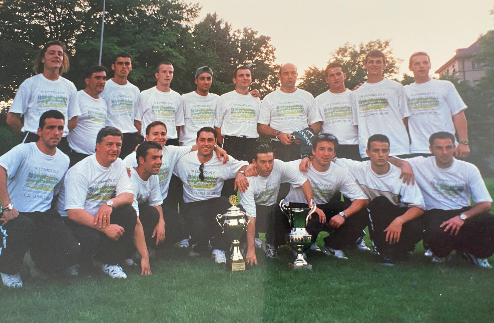 25.º aniversario del primer ascenso del CD Llanes a Tercera División