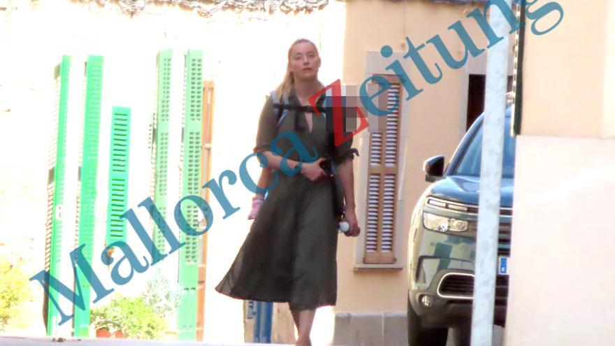Amber Heard erholt sich auf Mallorca vom Verleumdungsprozess