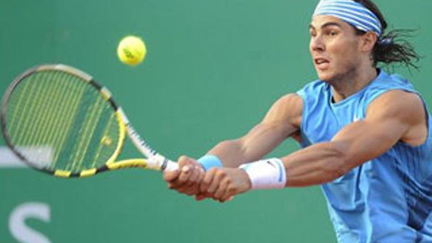 Nadal gana a Starace y accede a los octavos de final