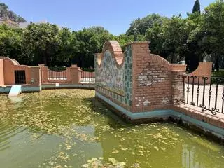 El PSOE critica "el abandono" del Ayuntamiento de Málaga en los Jardines de Pedro Luis Alonso