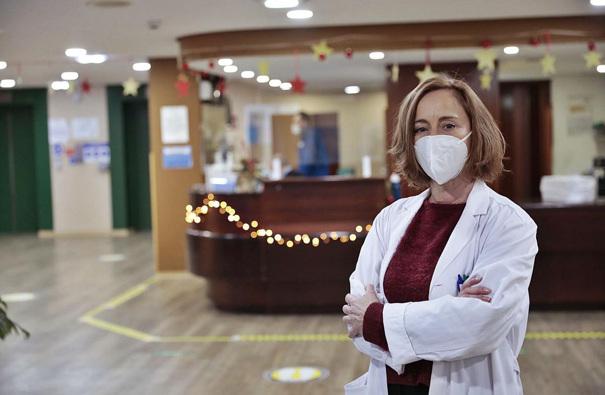 Victoria García Villar, ayer, en la recepción de la residencia Mixta de Gijón, en Pumarín.