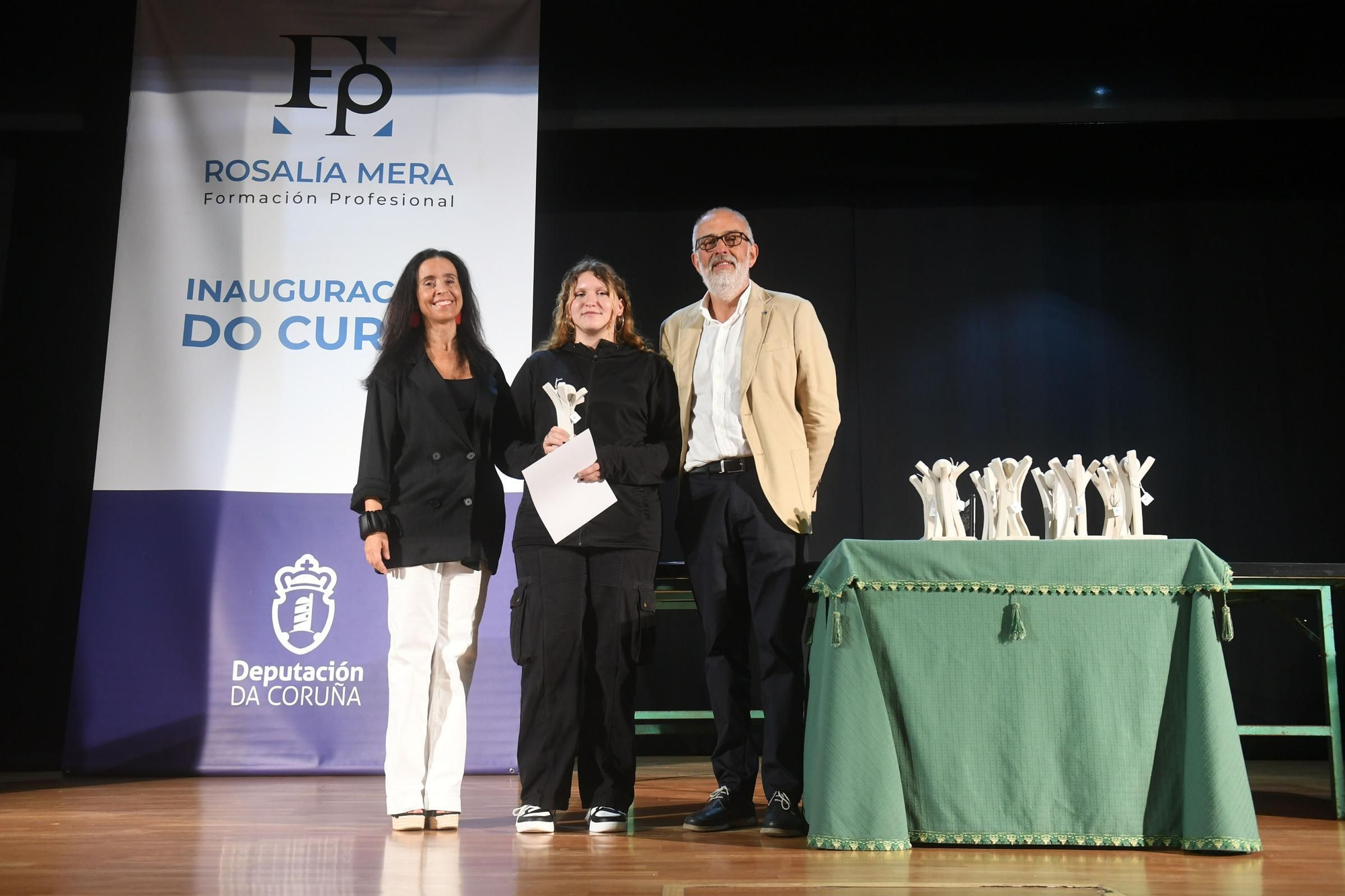 Primer día del curso 2024-25 en el IES Rosalía Mera de A Coruña
